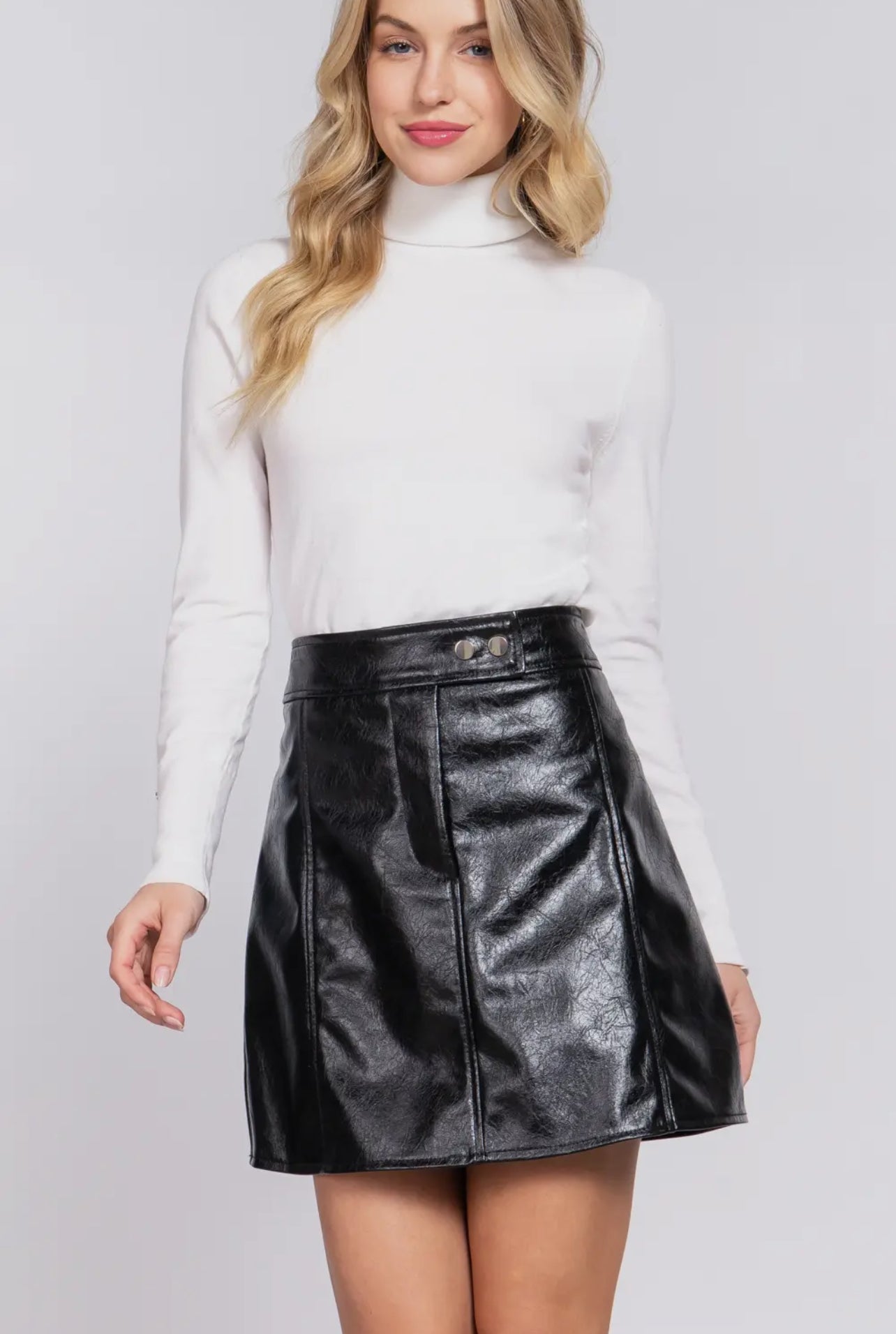 LEAH VEGAN LEATHER MINI SKIRT