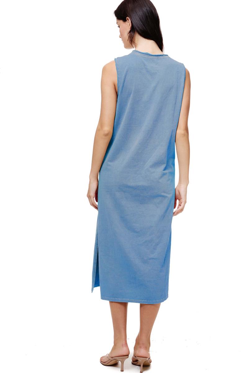 COWBOY BOOT TOE STITCH GRAPHIC MIDI DRESS | DENIM BLUE