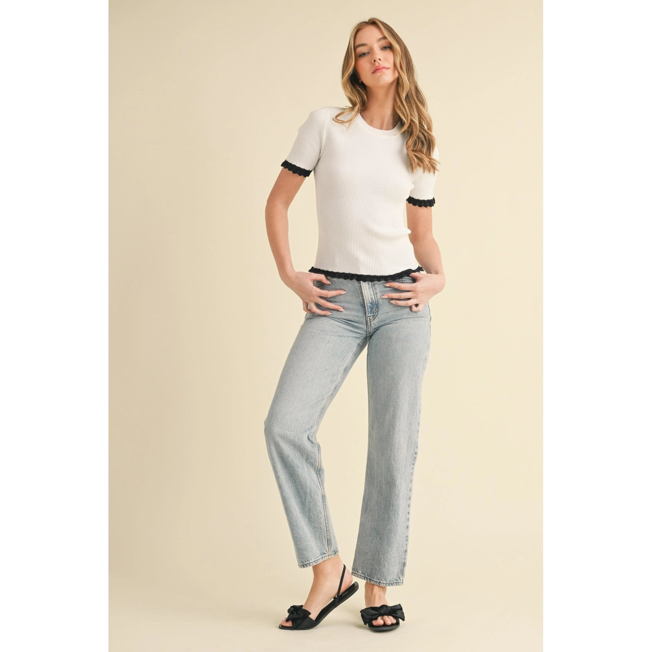 AOKLEE SCALLOPED EDGE RIBBED SWEATER