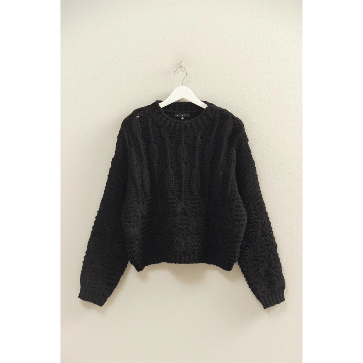 ASTORIA CHUNKY CABLE KNIT SWEATER