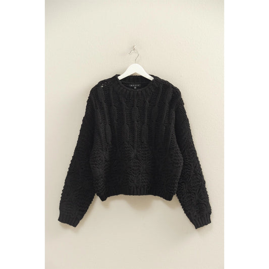 ASTORIA CHUNKY CABLE KNIT SWEATER