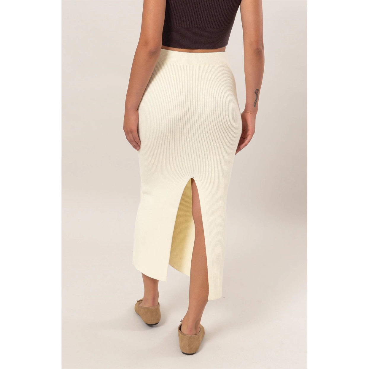 LEEANNE RIBBED KNIT MIDI SKIRT