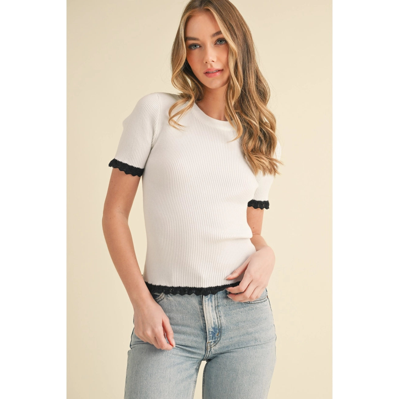 AOKLEE SCALLOPED EDGE RIBBED SWEATER