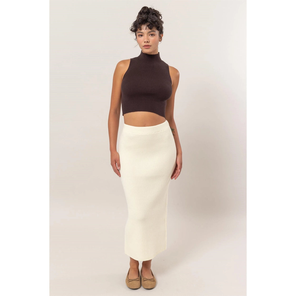 LEEANNE RIBBED KNIT MIDI SKIRT
