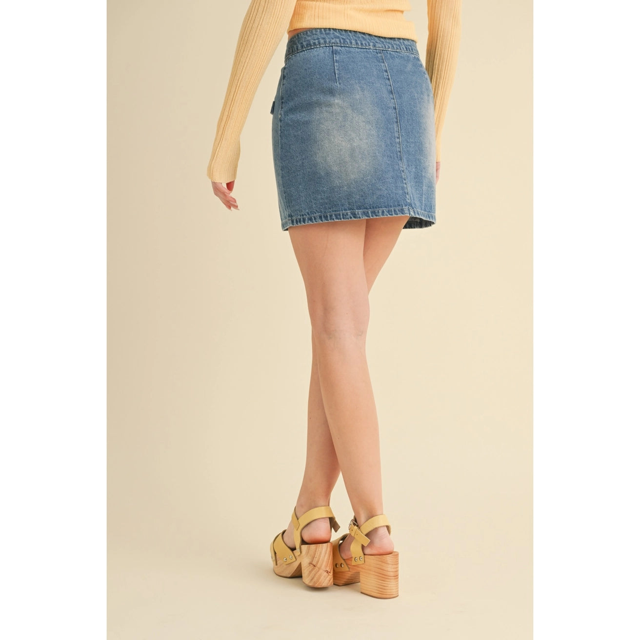 SYDELLE BUTTON FRONT DENIM MINI SKIRT