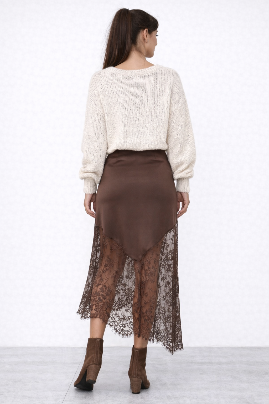 STASSI SATIN AND LACE MIDI SKIRT