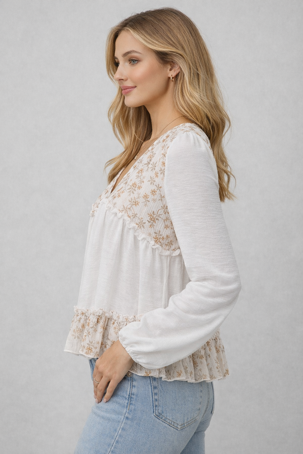 SUNNY BOHO FLOWY RUFFLE TOP