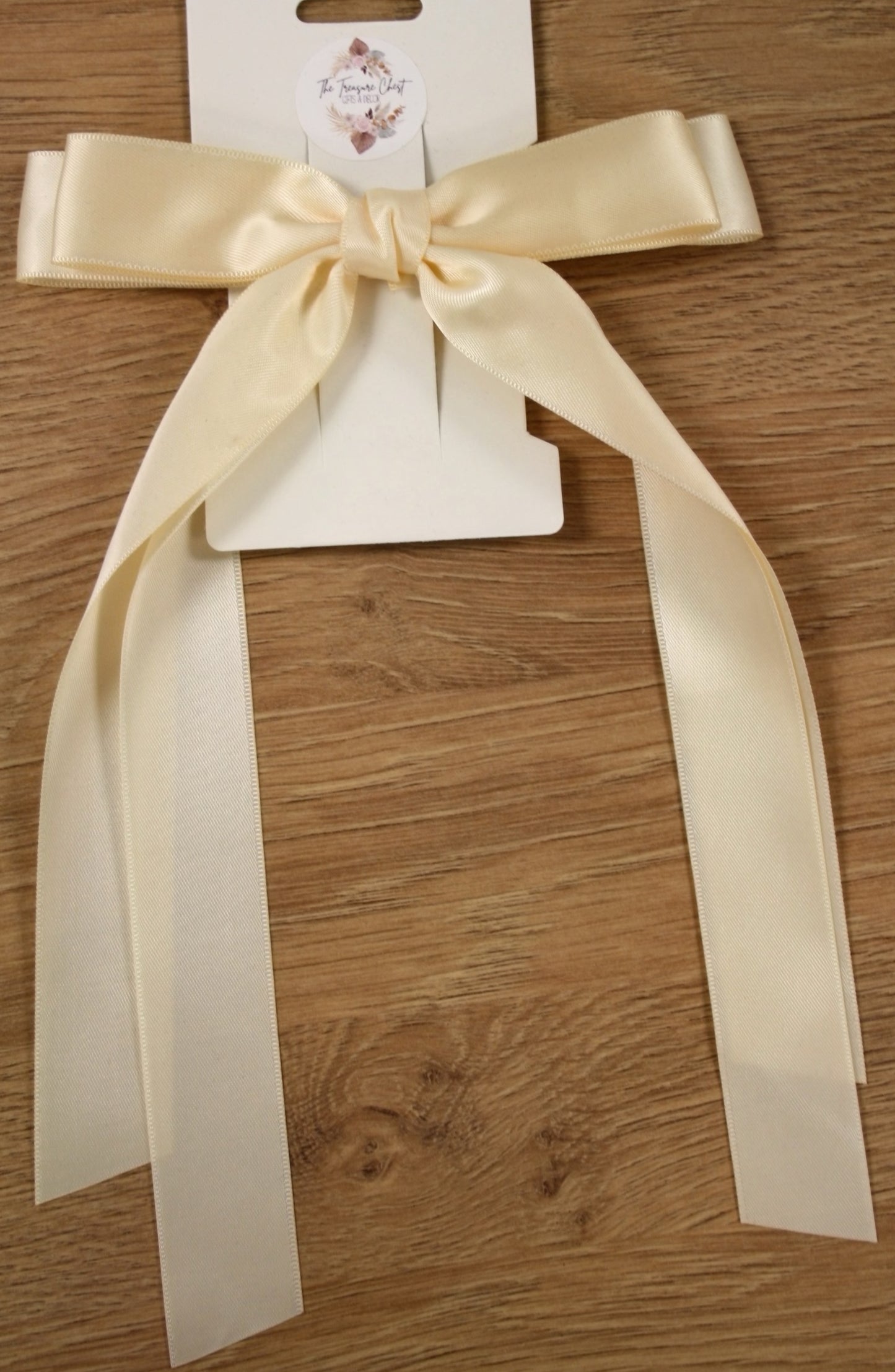 TABBY SATIN HAIR BOW | CREAM