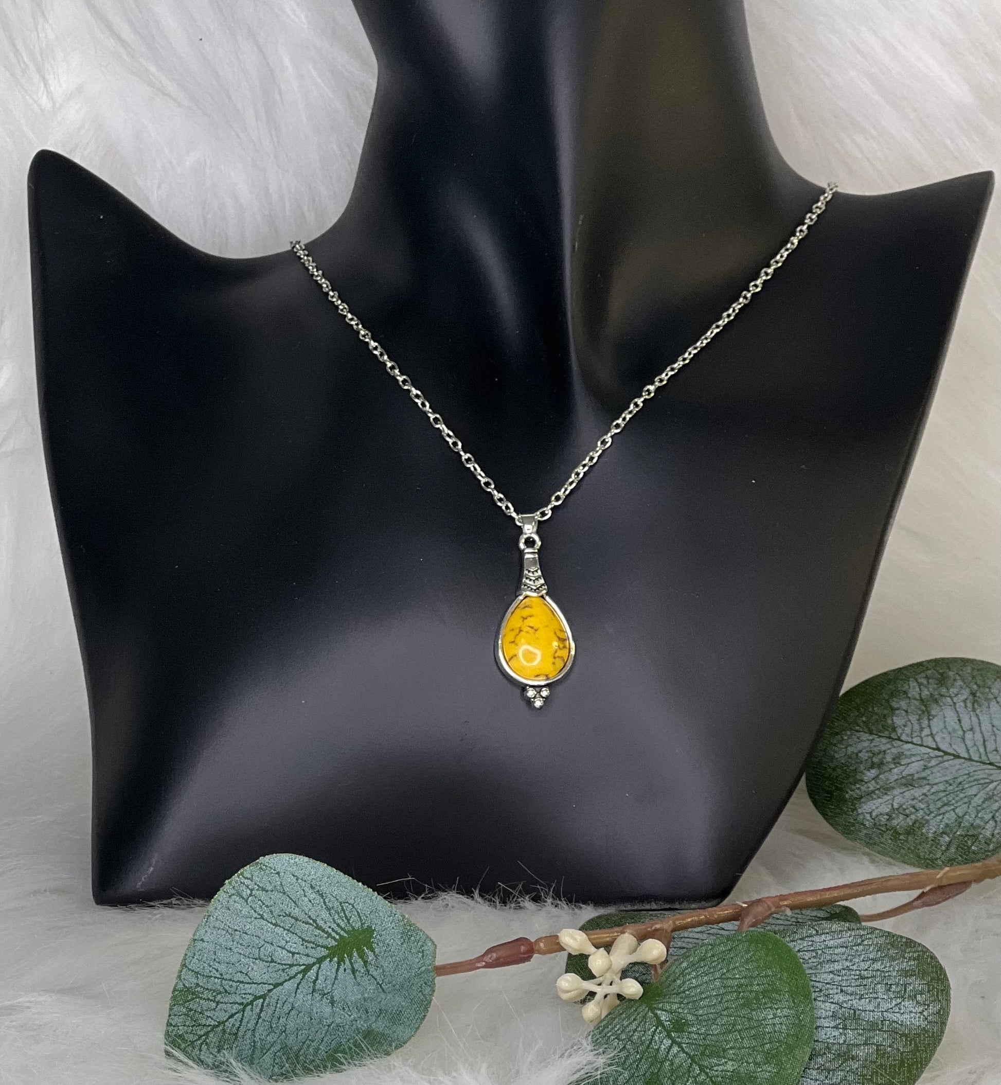 Boho Yellow Natural Stone Necklace