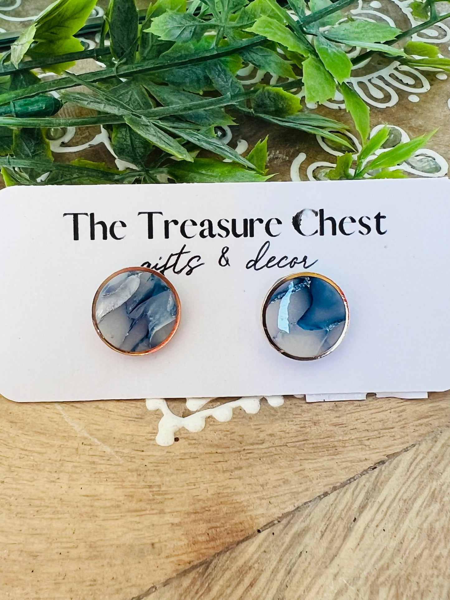 Beach Escape Stud Earrings gold circle