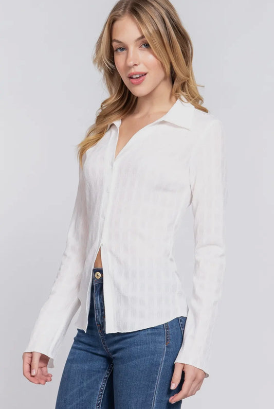 TAMERA TEXTURED BUTTON DOWN SHIRT