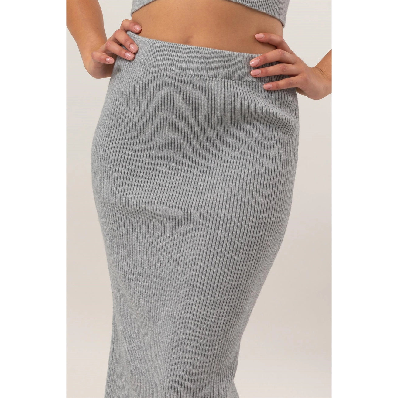 MONROE RIBBED SWEATER MIDI SKIRT