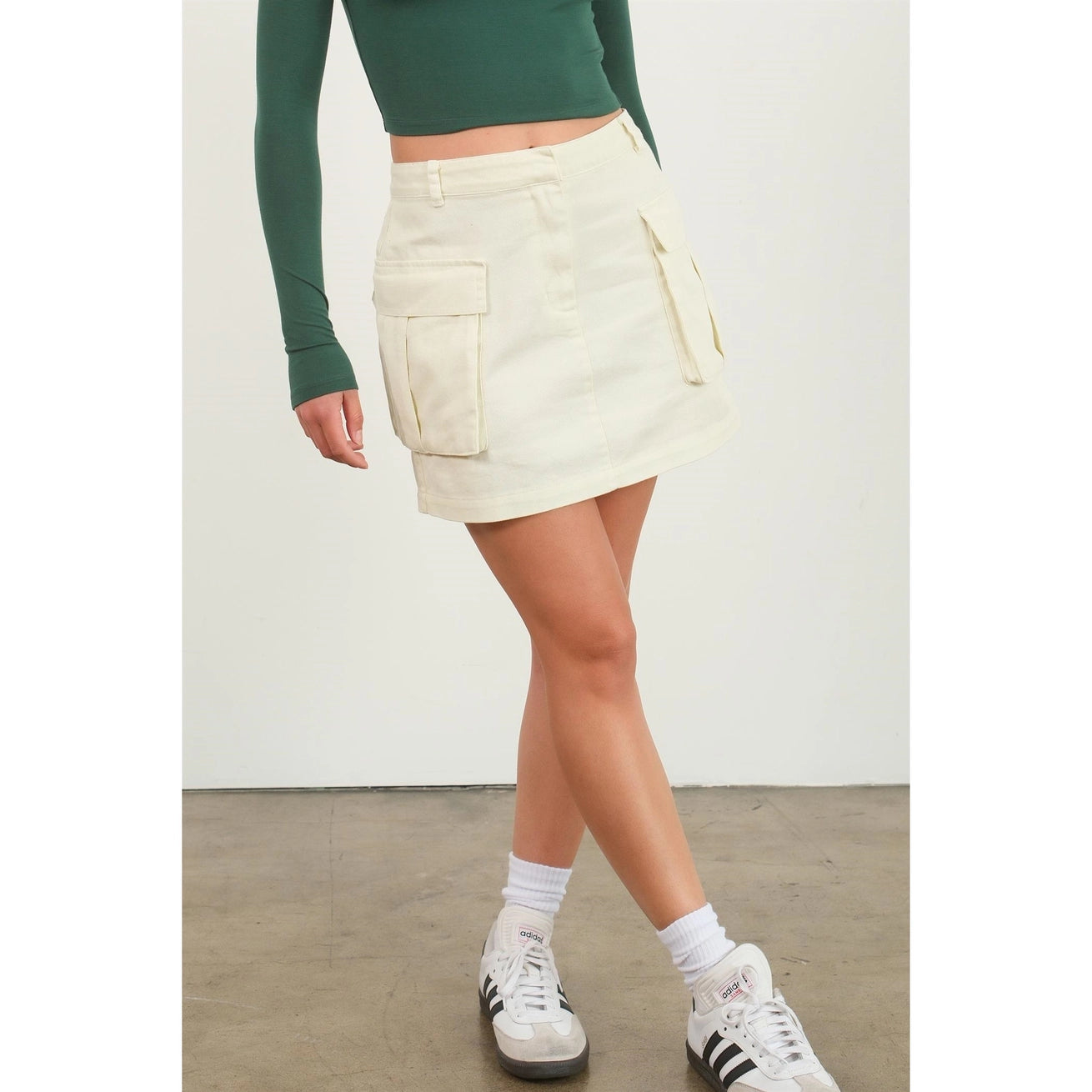 REIGN MINERAL WASHED CARGO MINI SKIRT