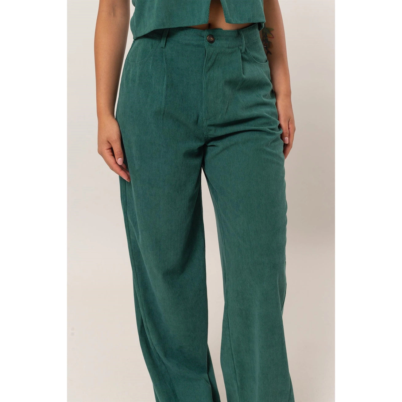RUE CORDUROY WIDE LEG PANTS | GREEN