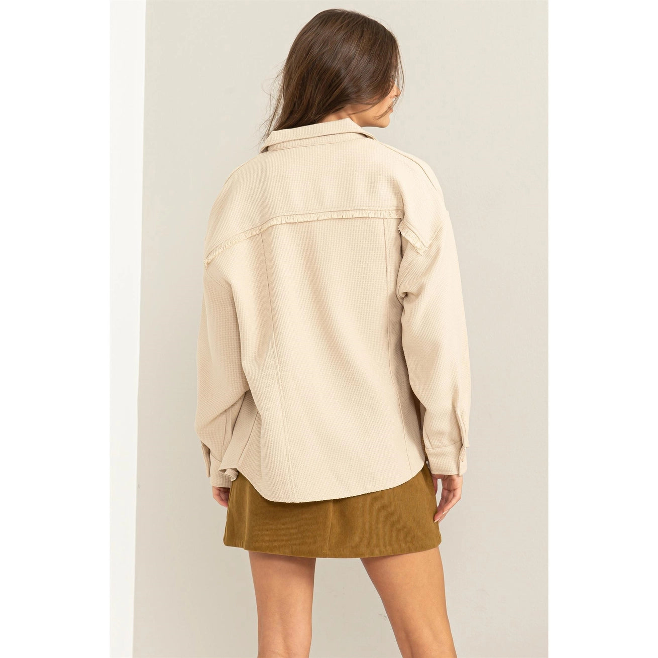 VERONICA FRAY DETAIL SHACKET | BEIGE