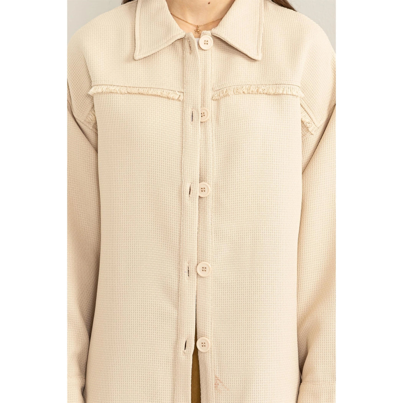 VERONICA FRAY DETAIL SHACKET | BEIGE