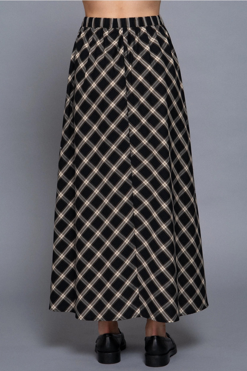 JANAI PLAID MAXI SKIRT