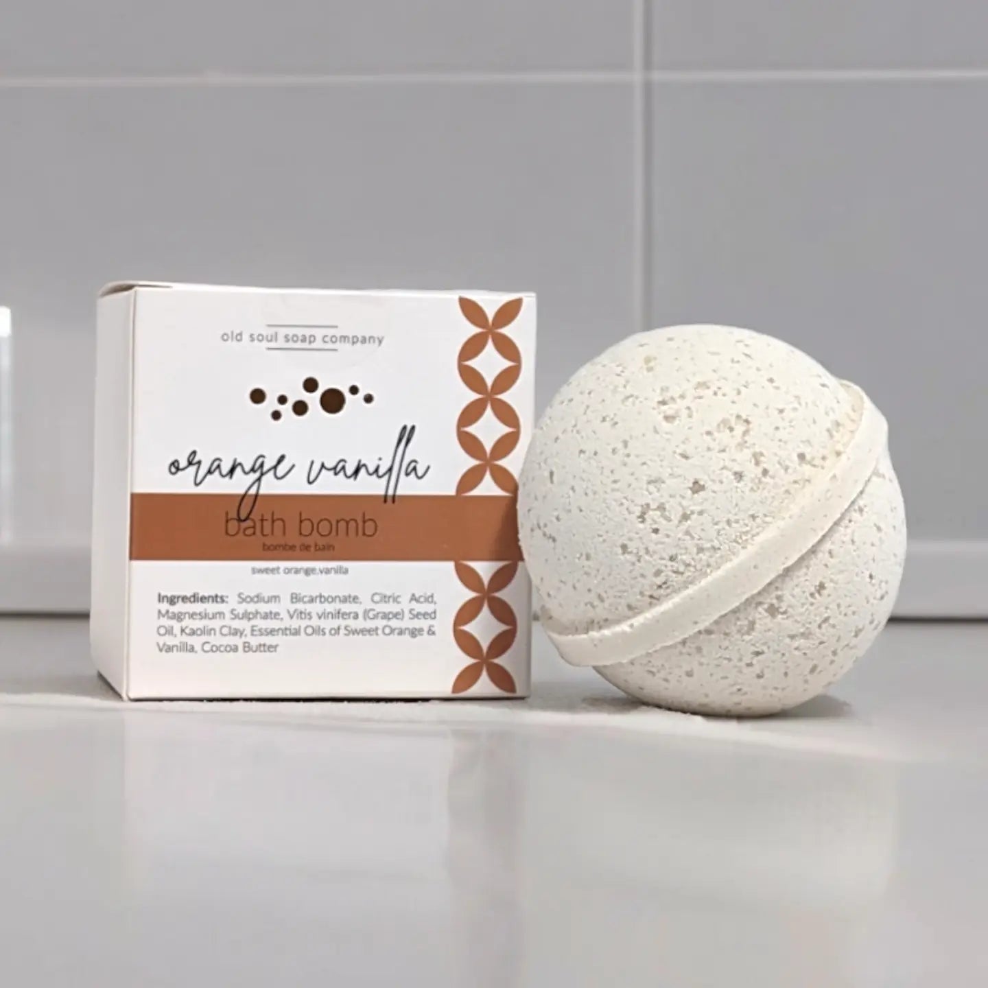 ORANGE VANILLA BATH BOMB