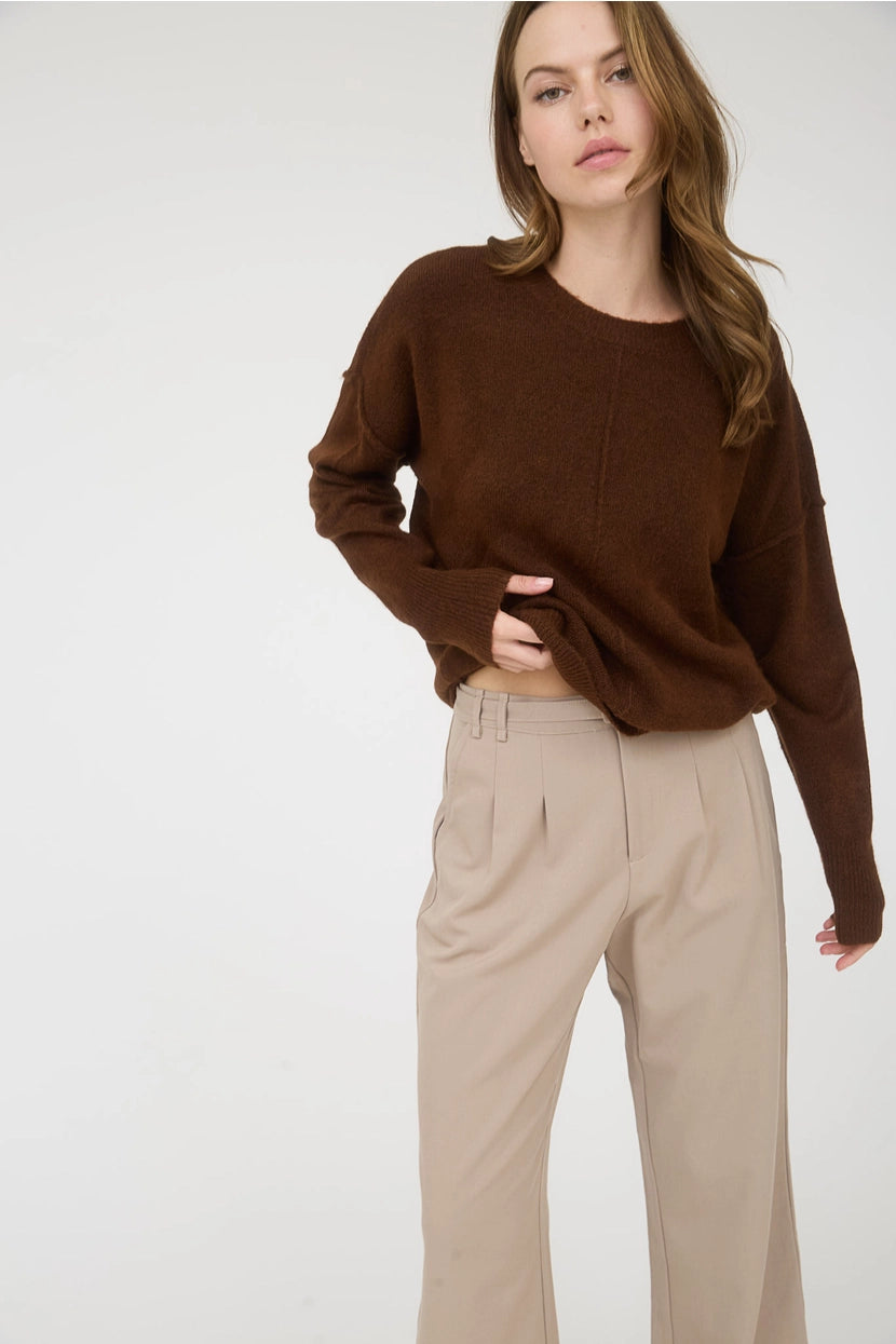 COBEN FRONT SEAM KNIT SWEATER | CHOCOLATE