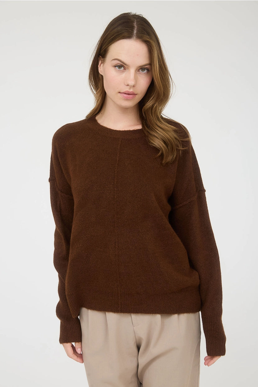 COBEN FRONT SEAM KNIT SWEATER | CHOCOLATE