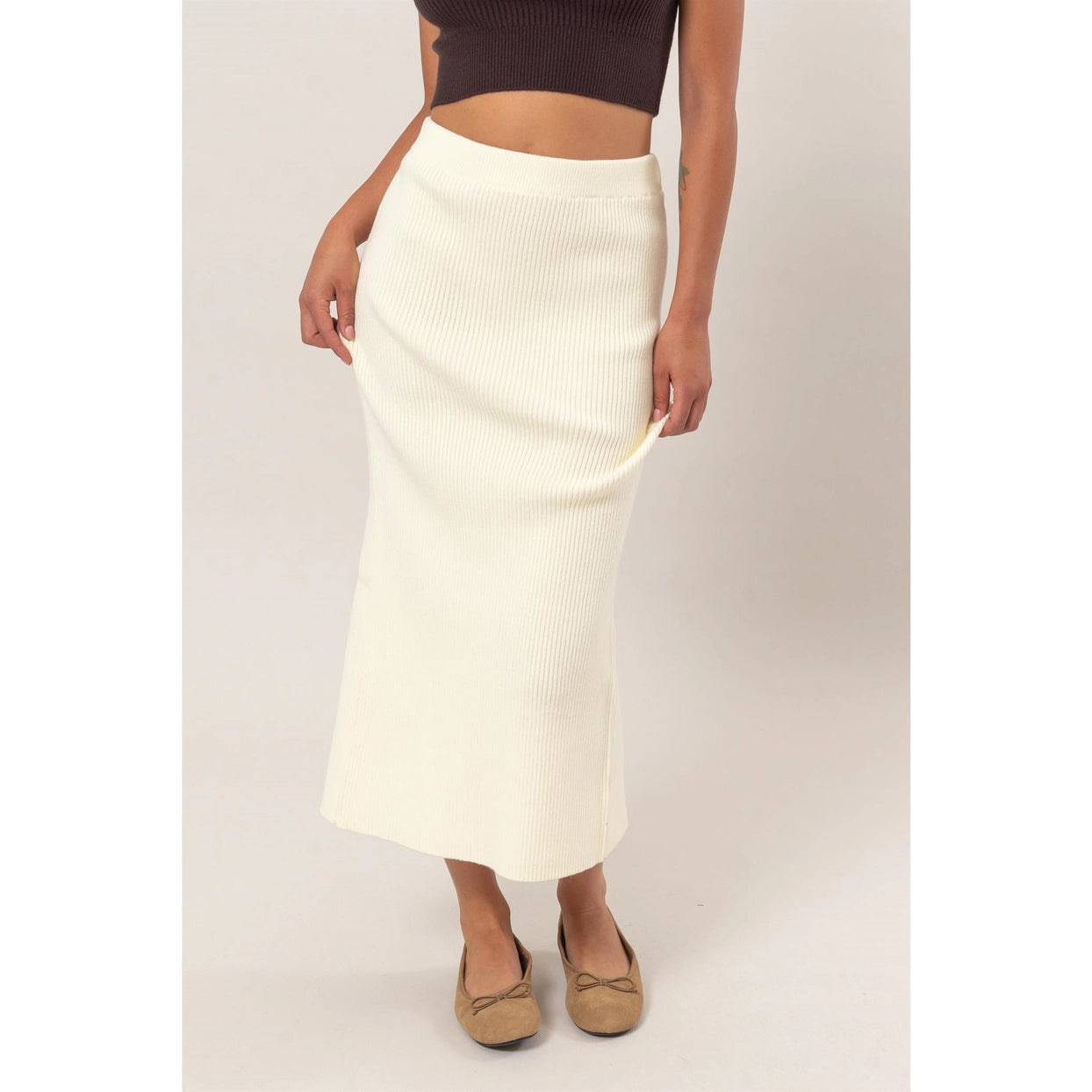 LEEANNE RIBBED KNIT MIDI SKIRT